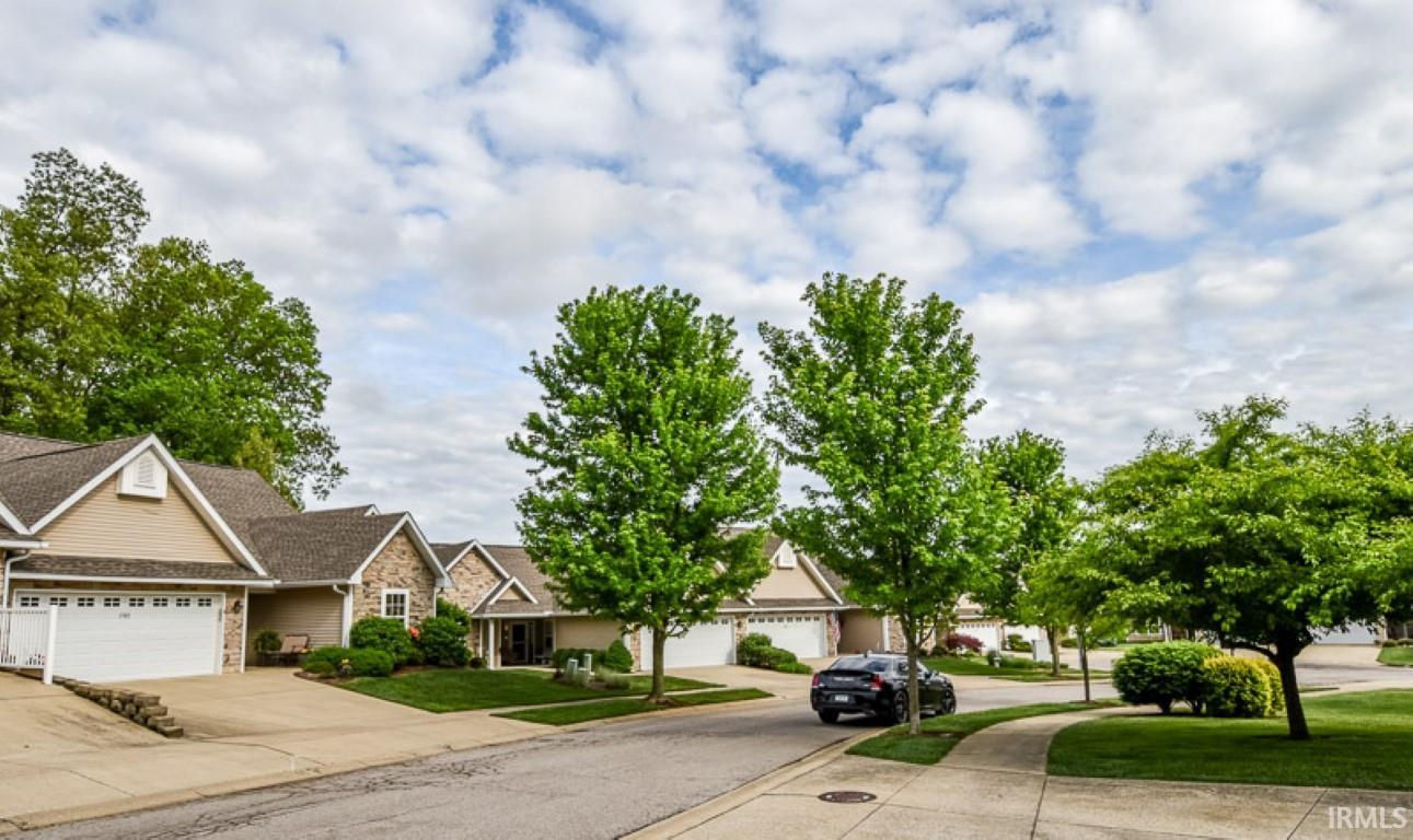 1504 S Arbor Ridge Court