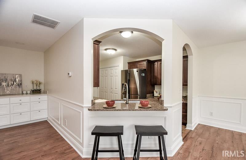 1504 S Arbor Ridge Court