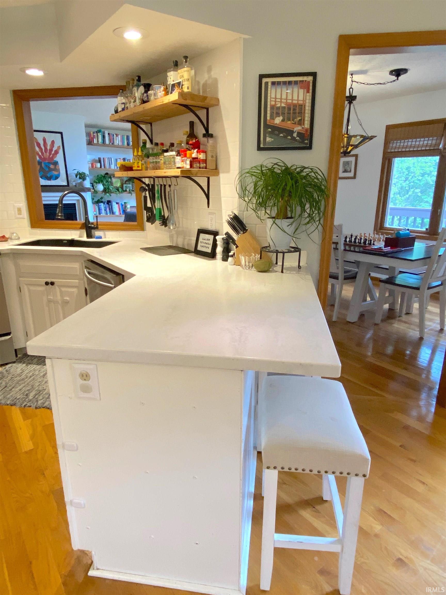 4808 N Andover Court