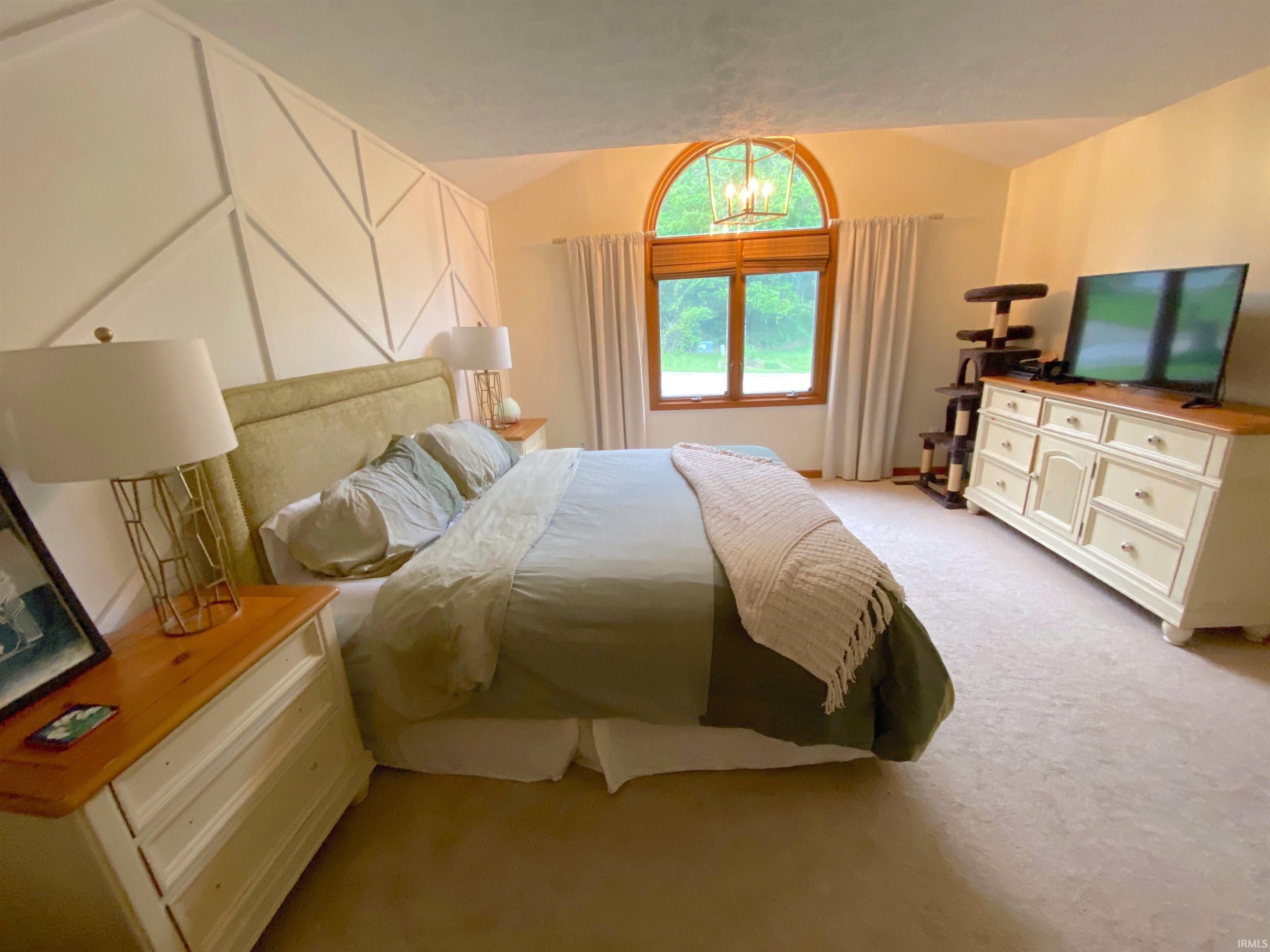 4808 N Andover Court