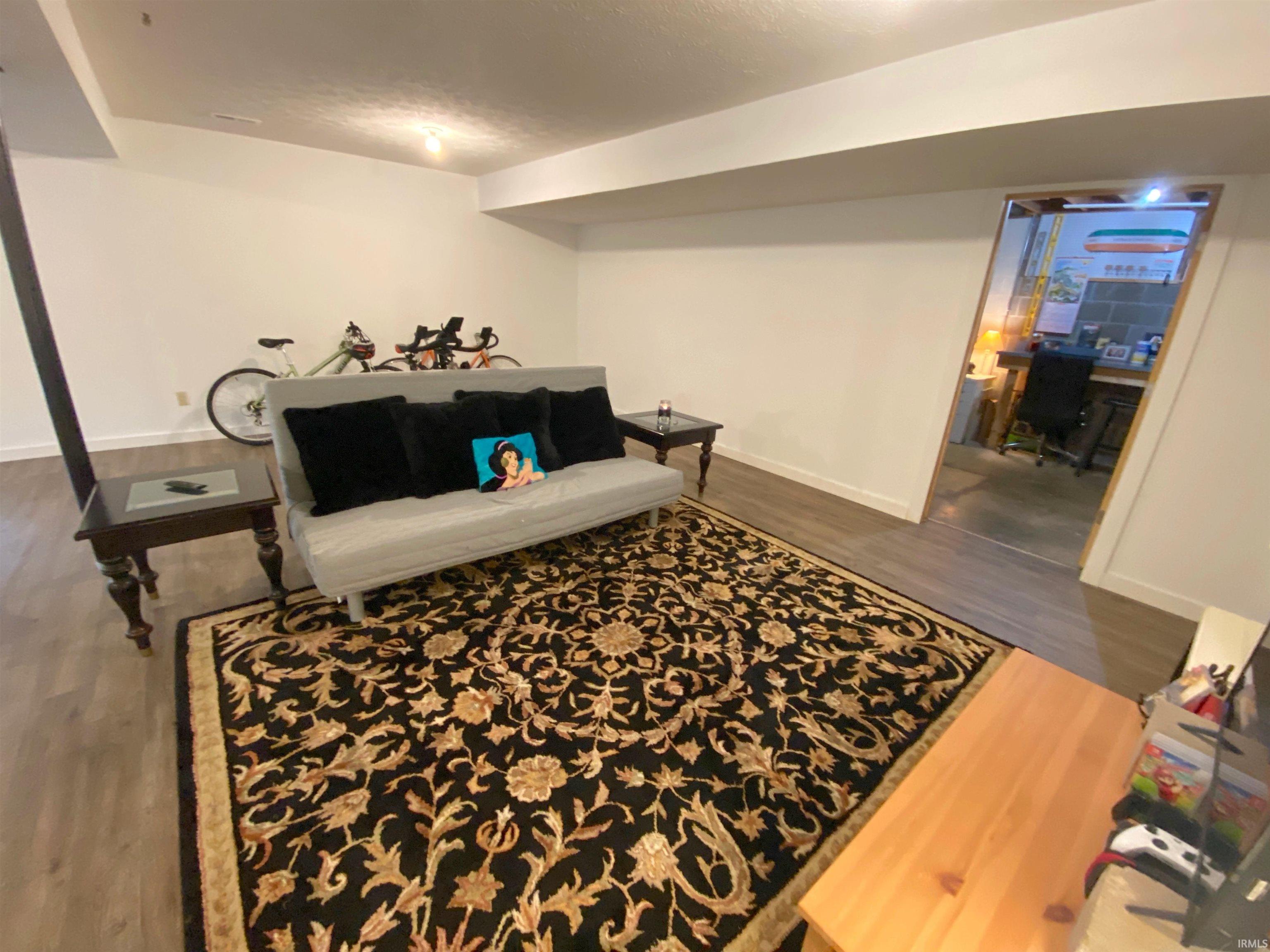 4808 N Andover Court