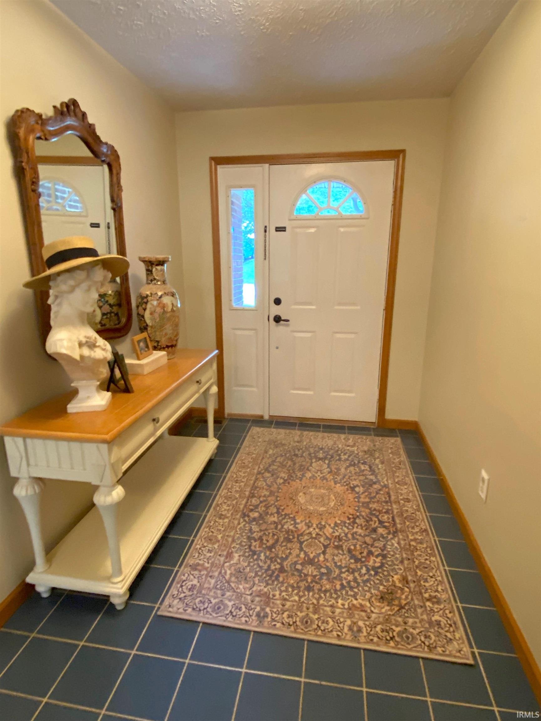 4808 N Andover Court