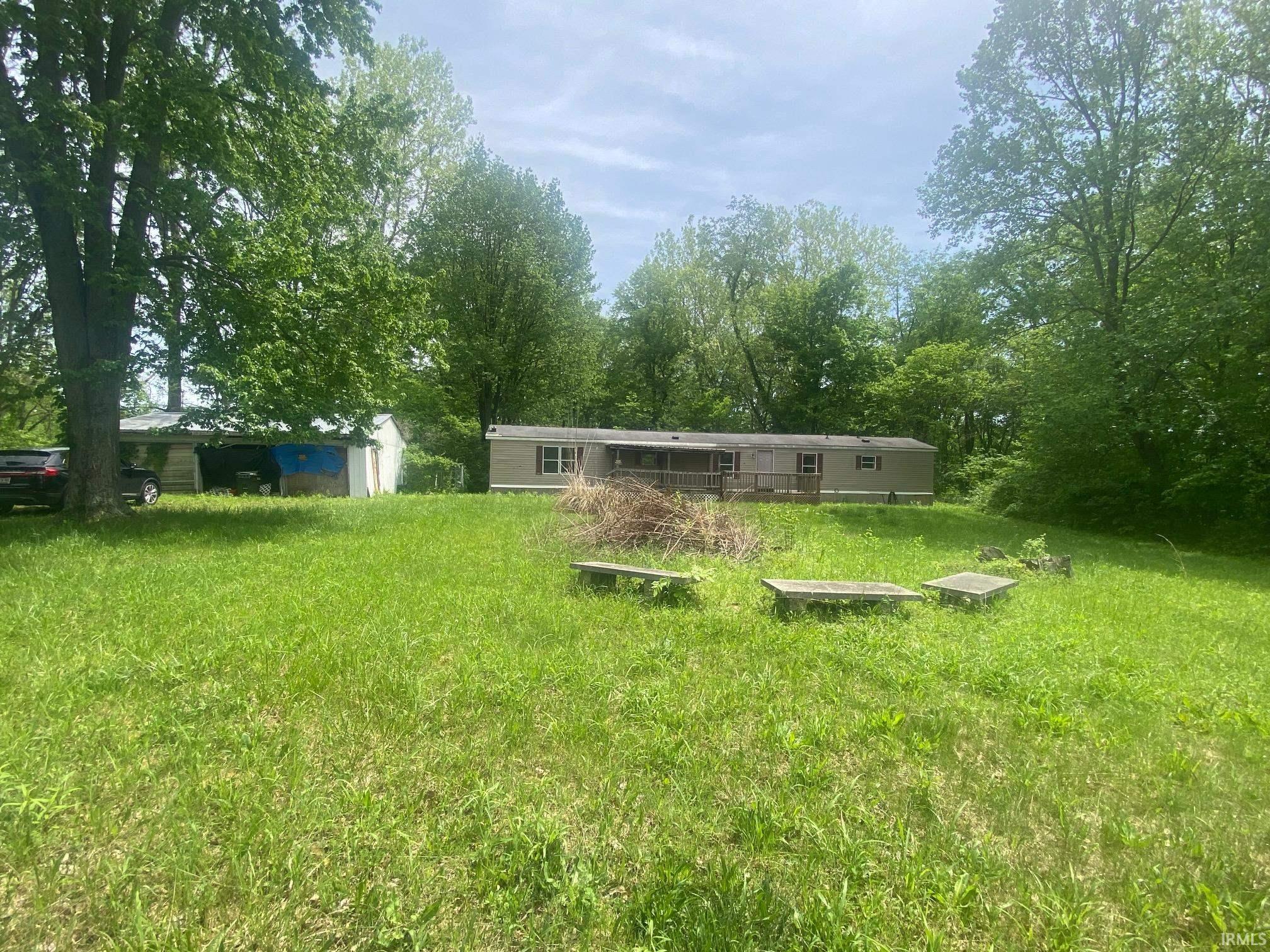 7230 N Old State Road 37