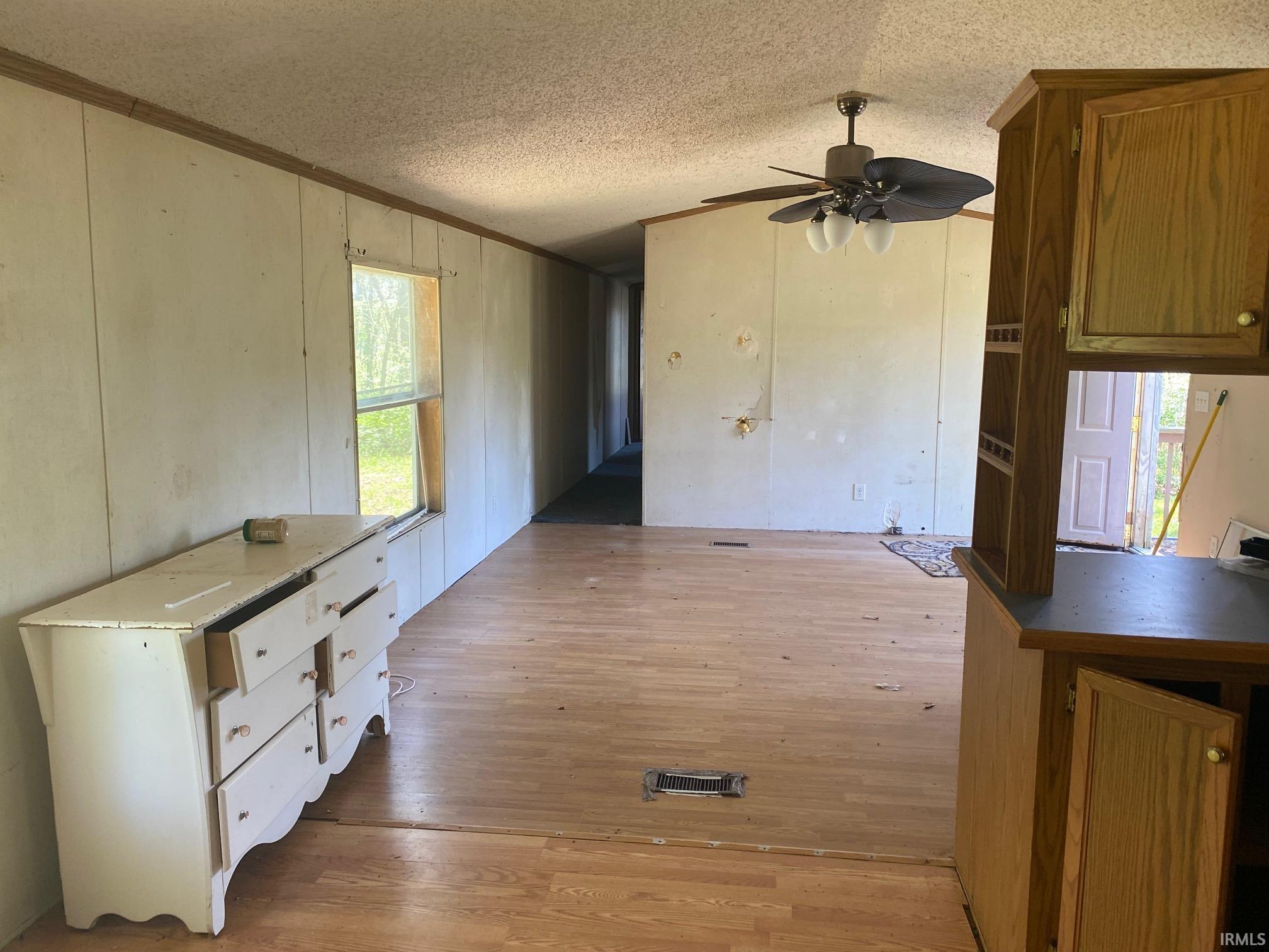 7230 N Old State Road 37