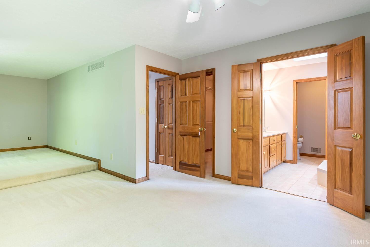 2360 E Linden Hill Drive