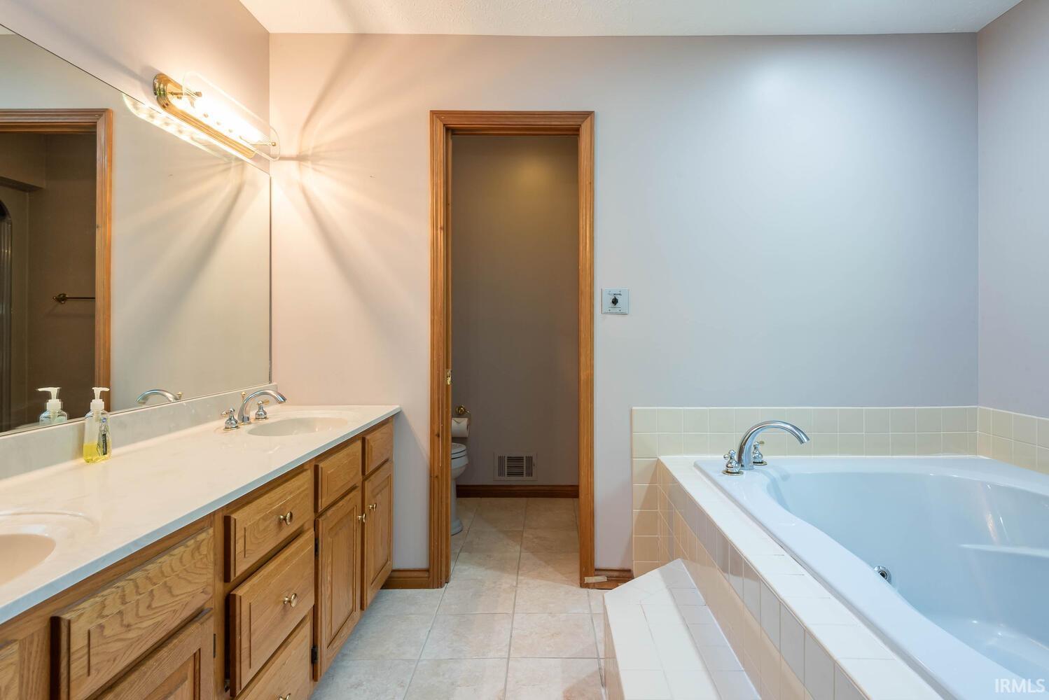 2360 E Linden Hill Drive