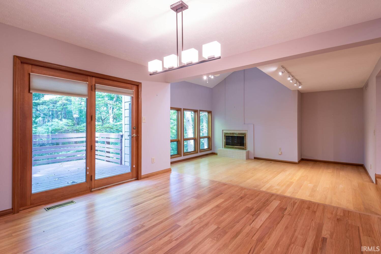 2360 E Linden Hill Drive