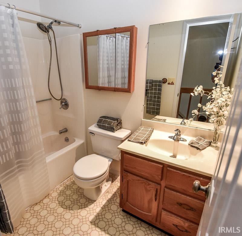 2335 E Winding Brook Circle