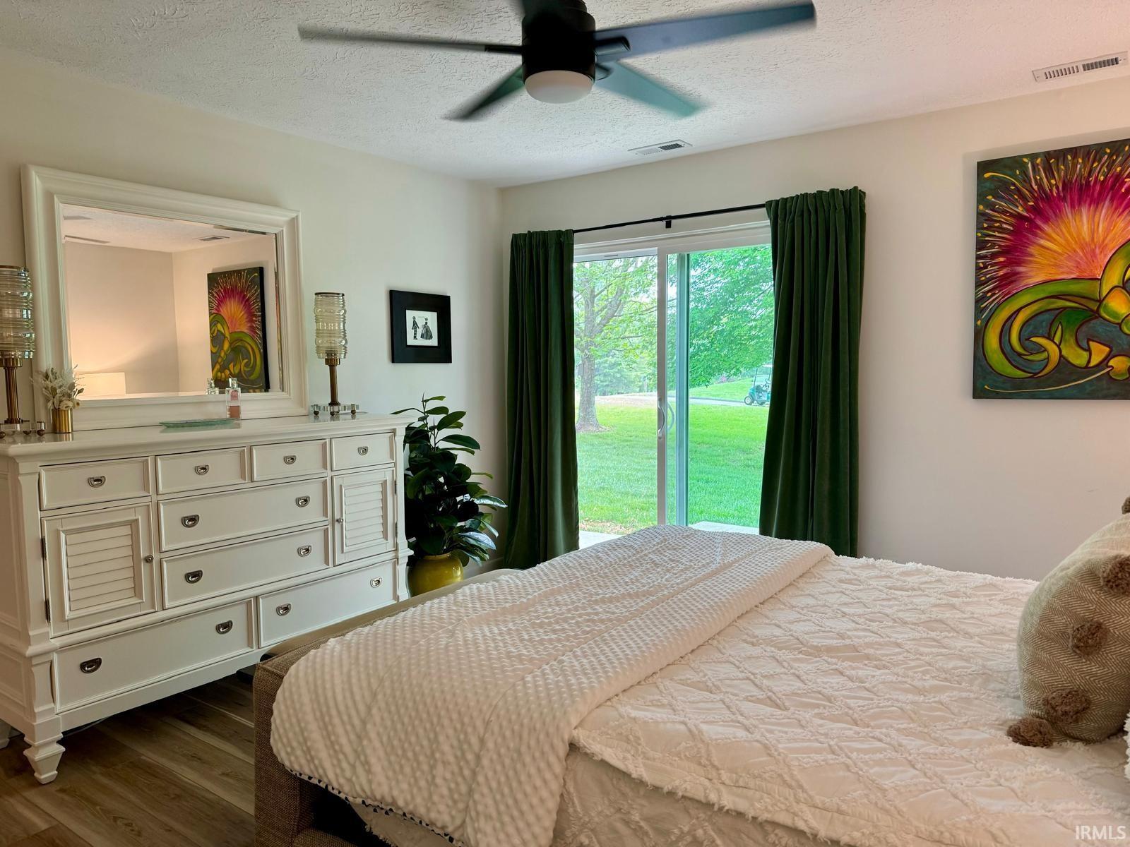 9105 S Greenridge Lane