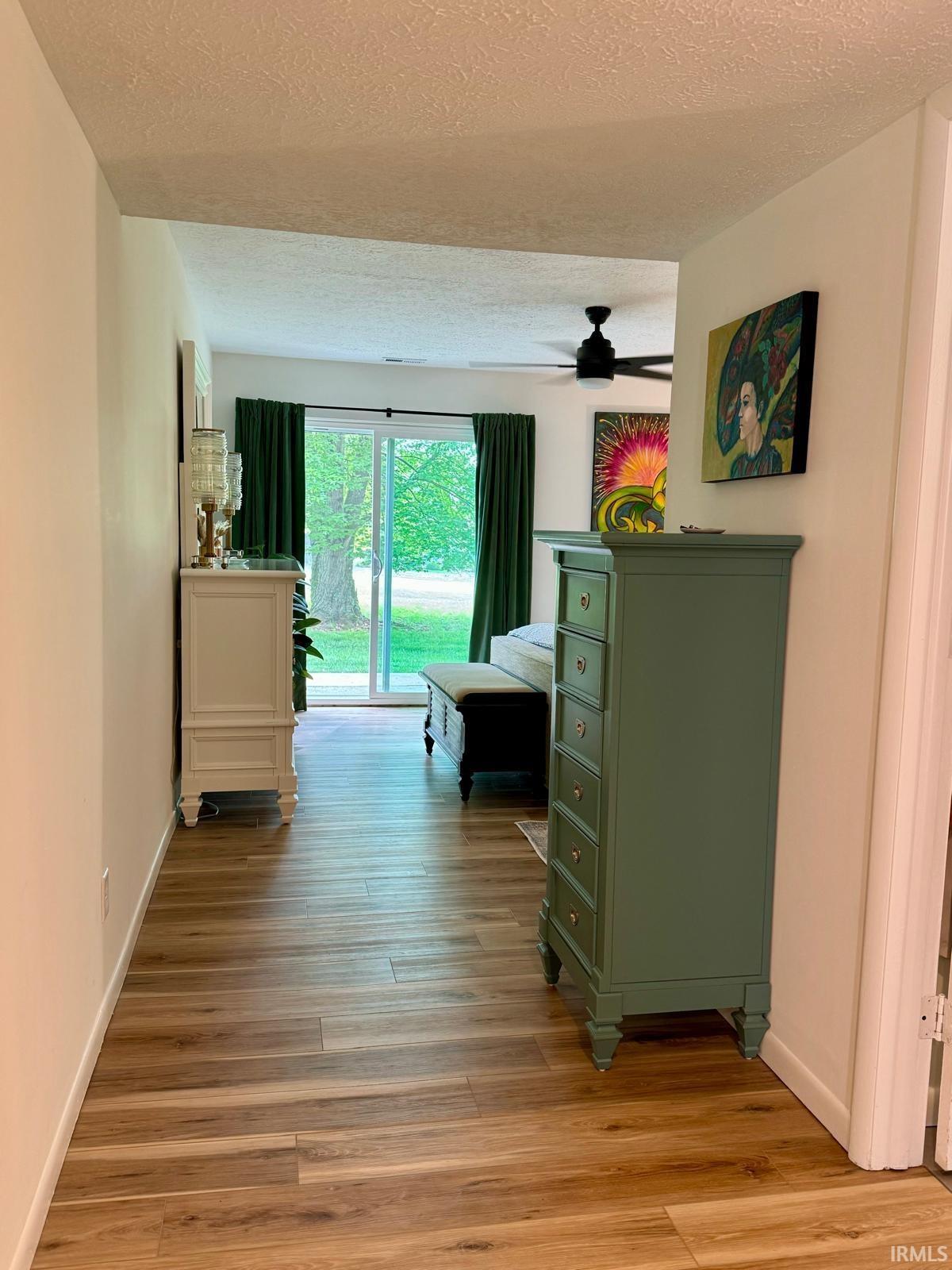 9105 S Greenridge Lane