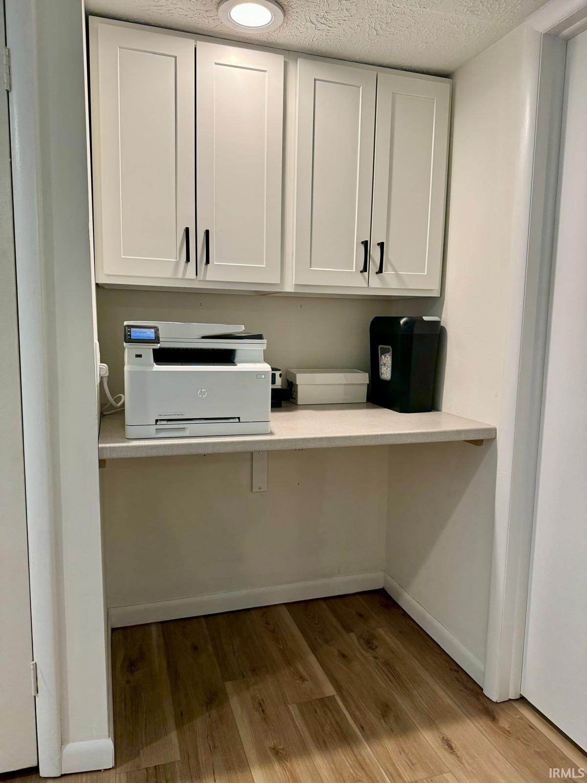 9105 S Greenridge Lane