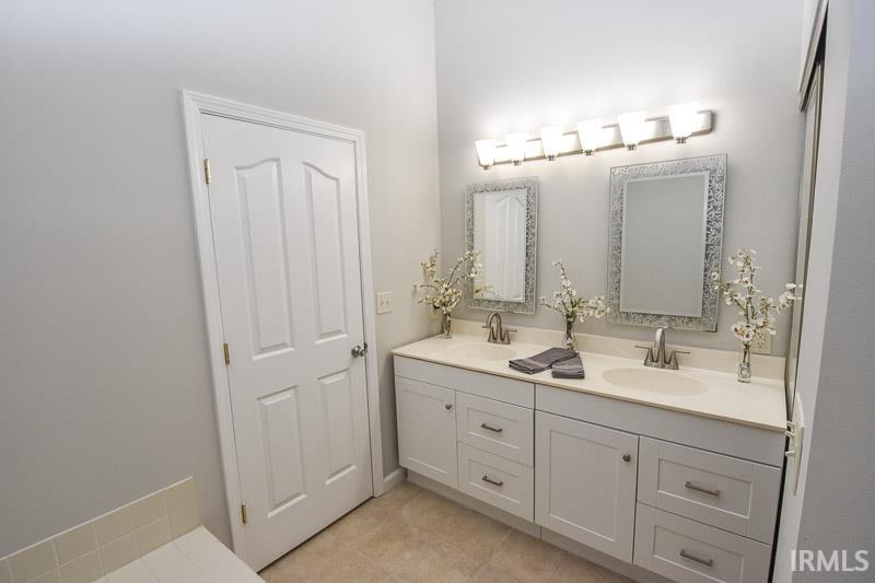 600 E Moss Creek Drive