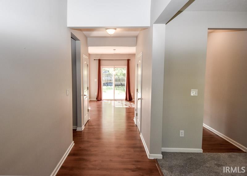 3667 S Glasgow Circle