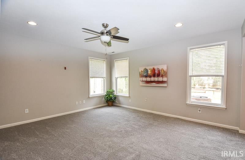 3667 S Glasgow Circle