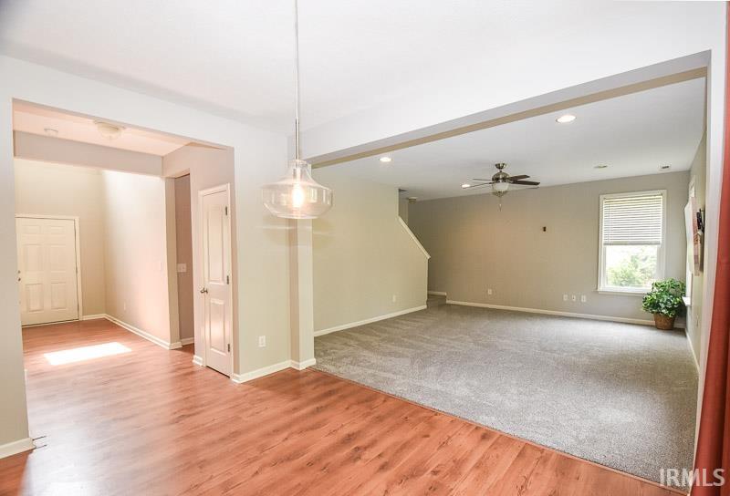 3667 S Glasgow Circle