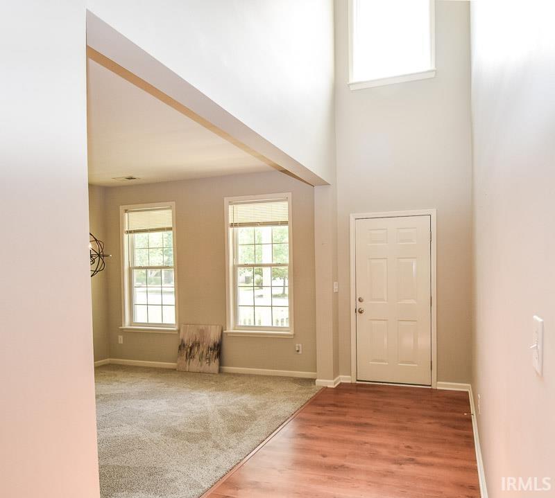 3667 S Glasgow Circle