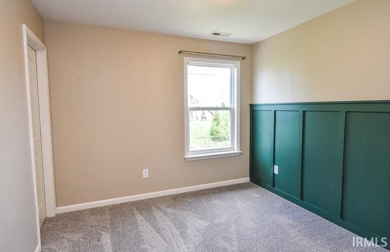 3667 S Glasgow Circle