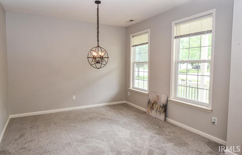 3667 S Glasgow Circle