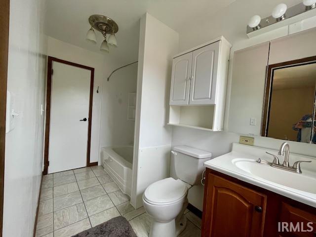 3342 N Kingsley Drive