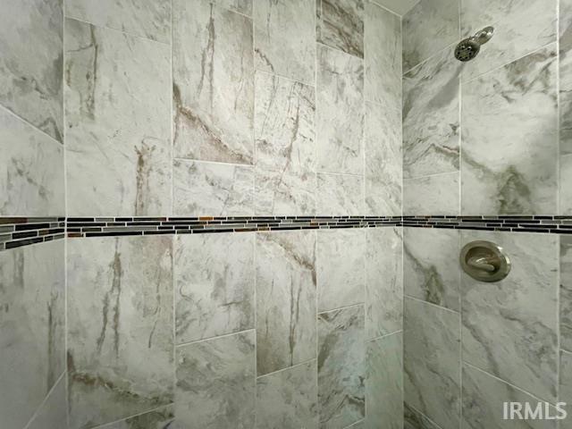 3920 W Walnut Leaf Drive