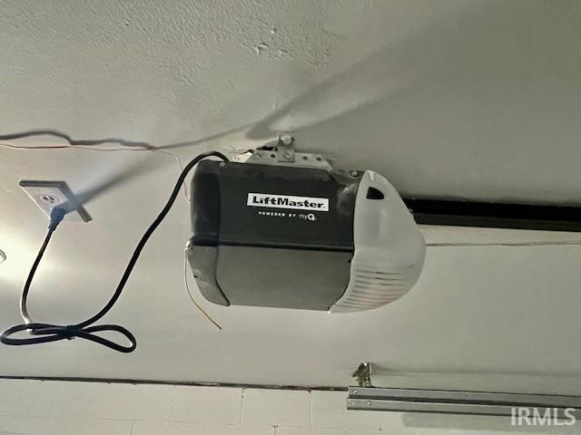 3920 W Walnut Leaf Drive