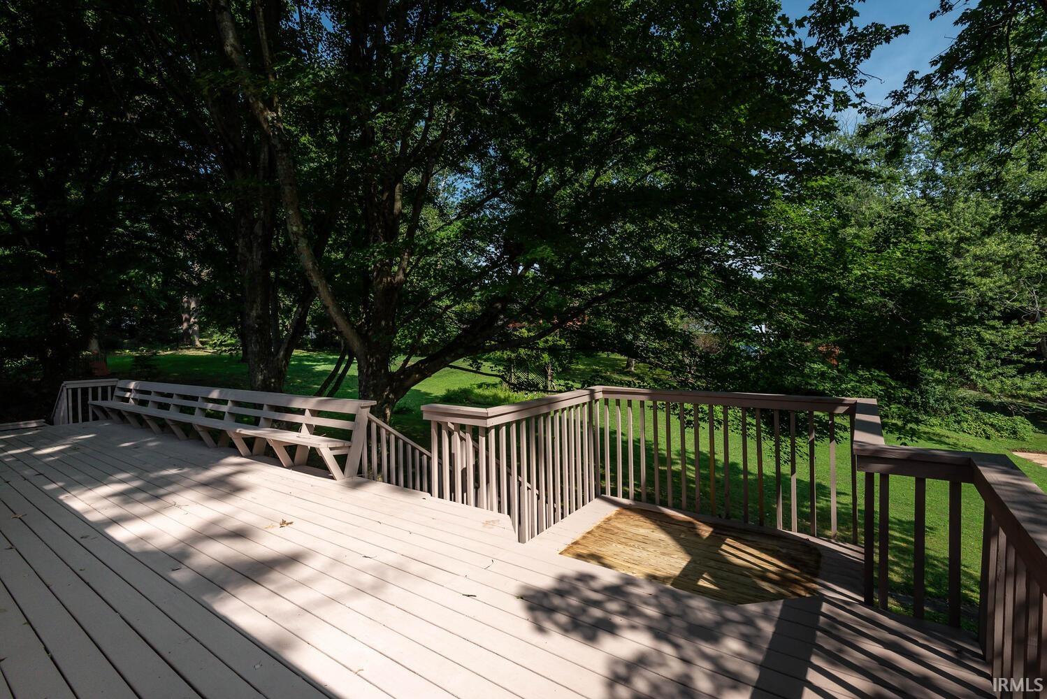 2300 S Woodbluff Court