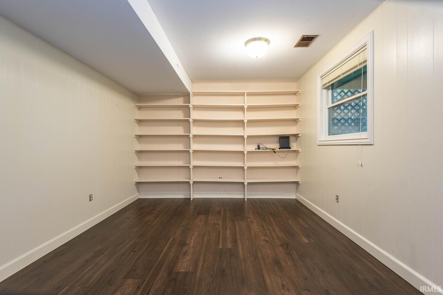 2300 S Woodbluff Court