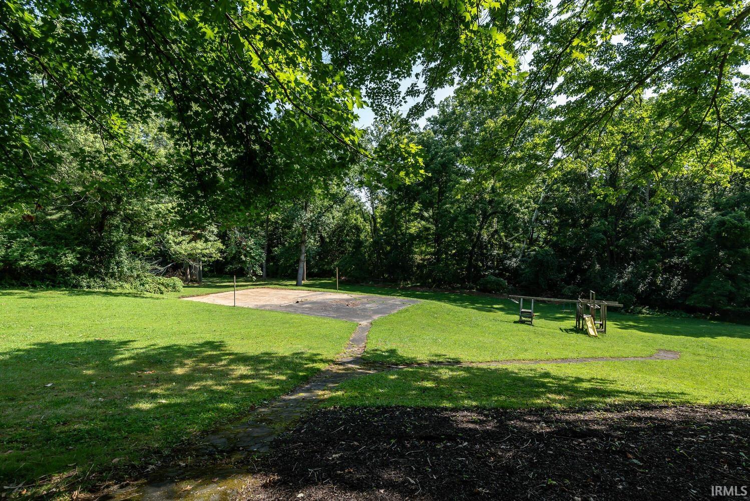 2300 S Woodbluff Court