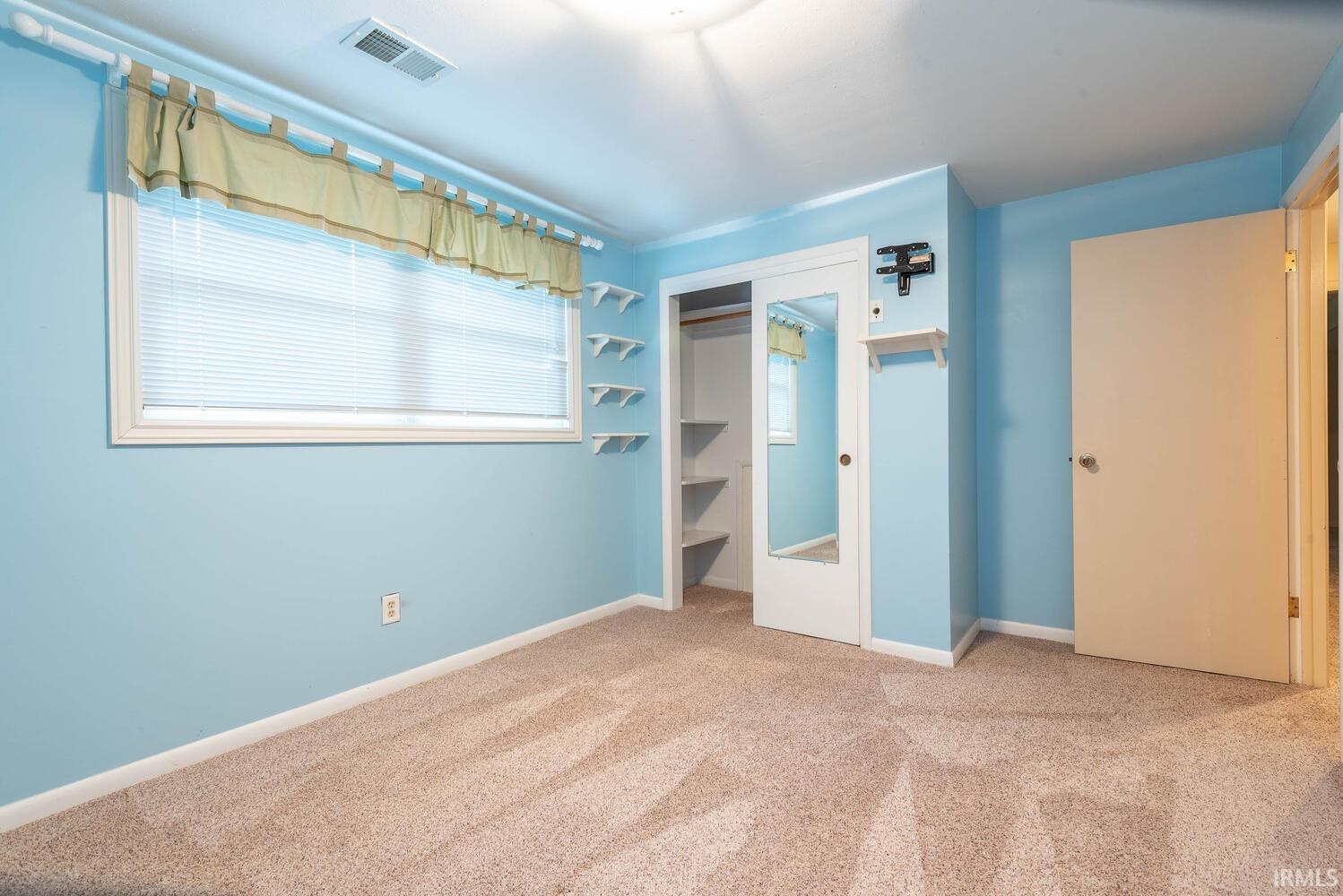 2300 S Woodbluff Court