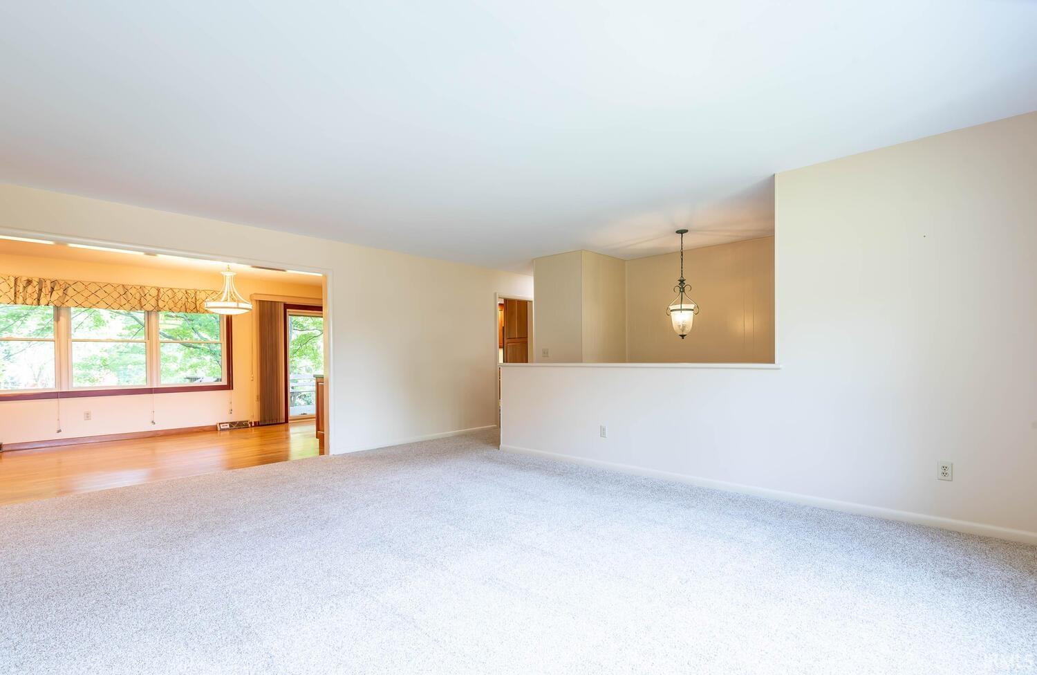 2300 S Woodbluff Court