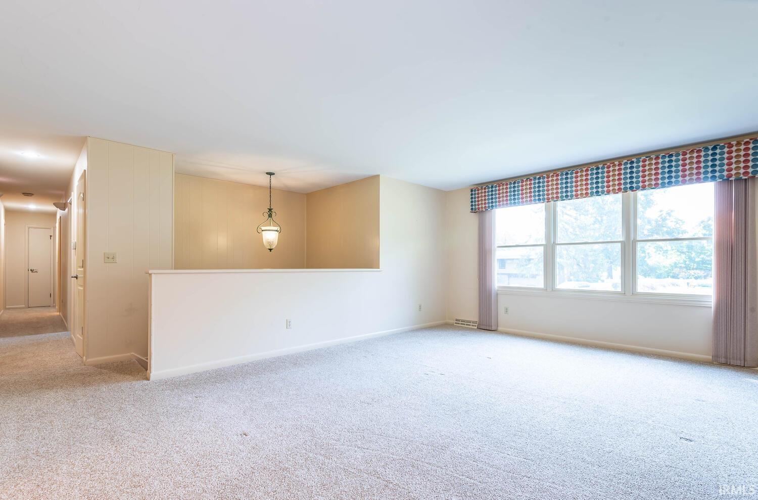 2300 S Woodbluff Court