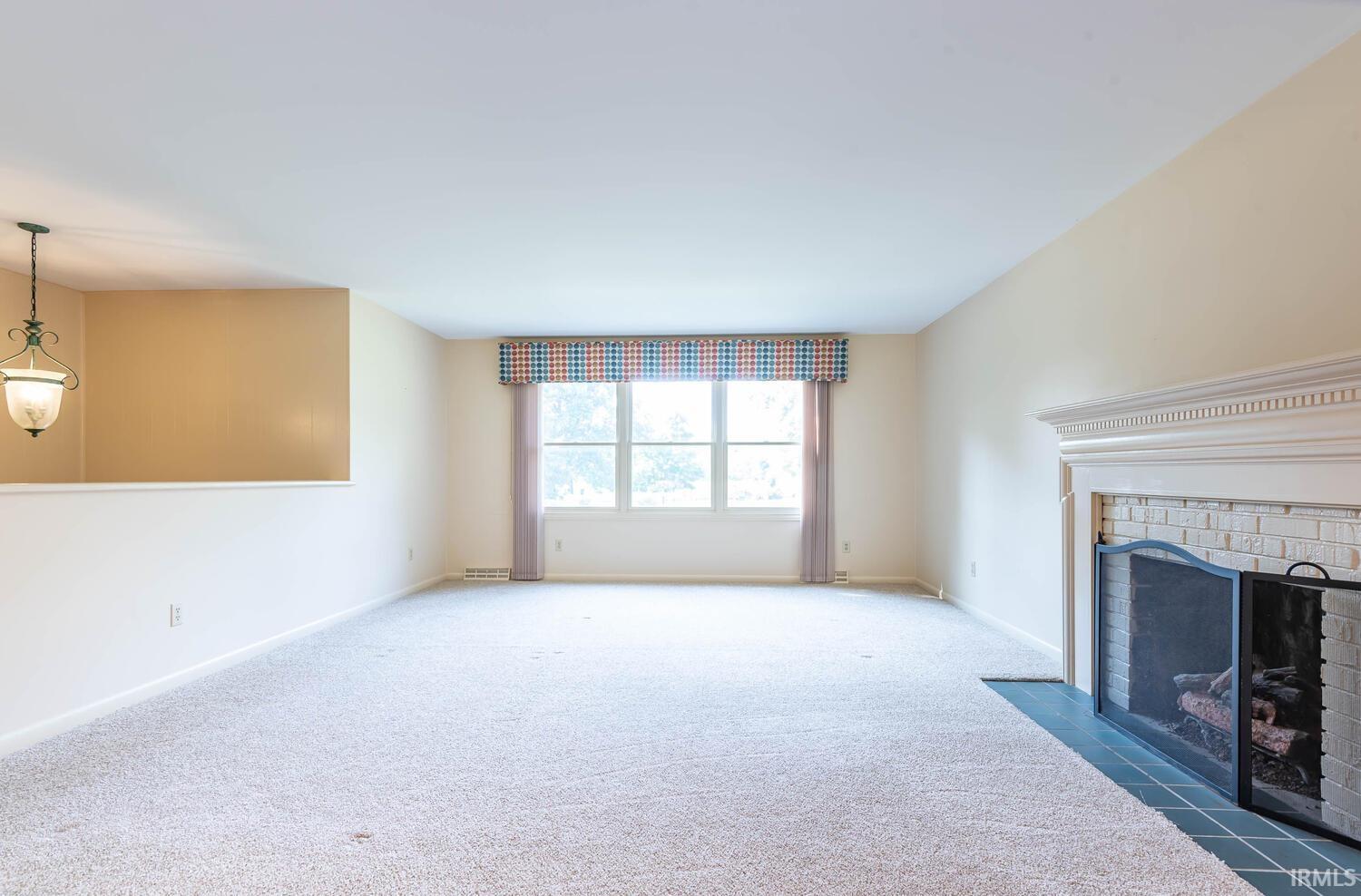 2300 S Woodbluff Court