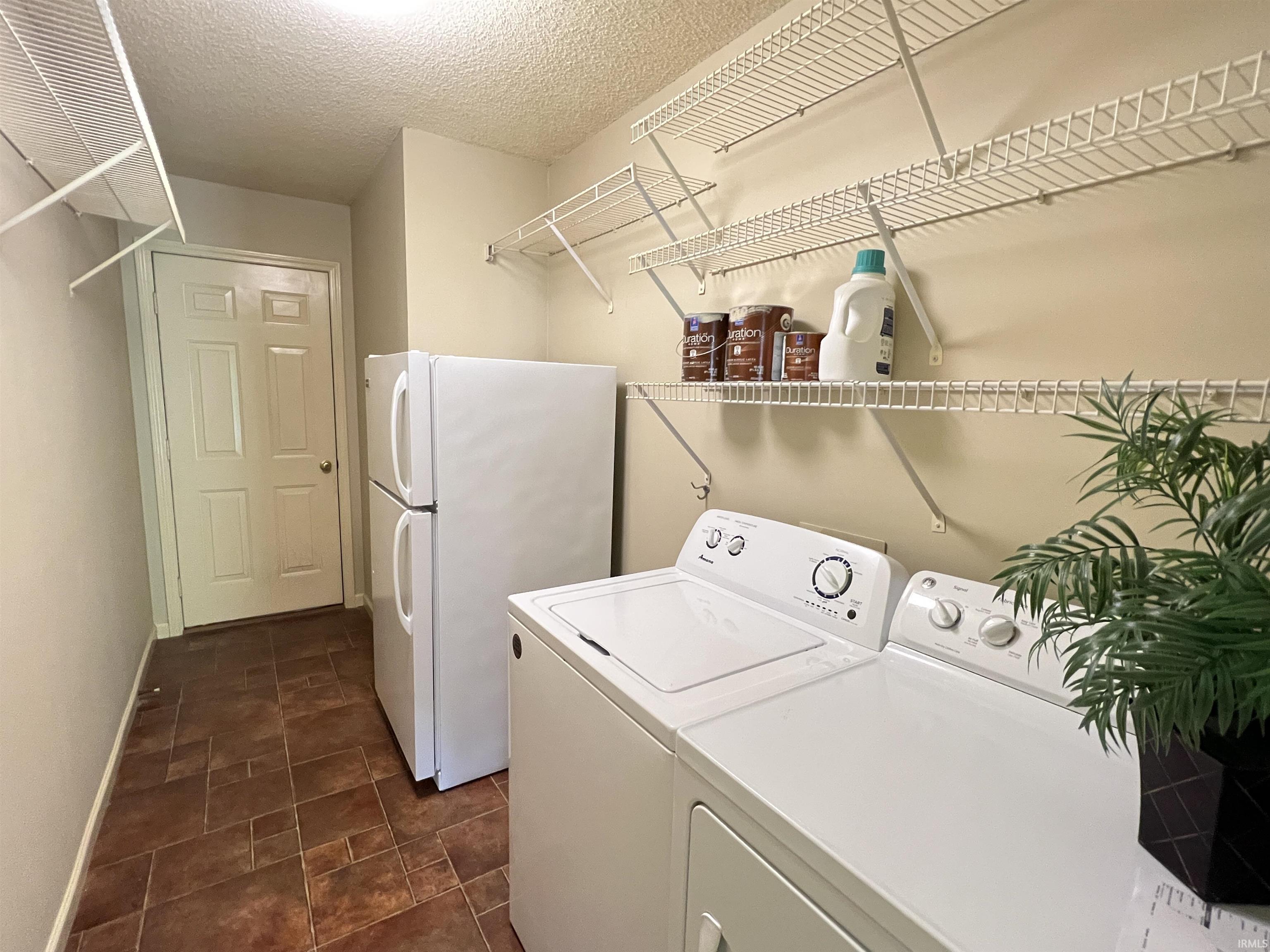 1200 S Hearthstone Court