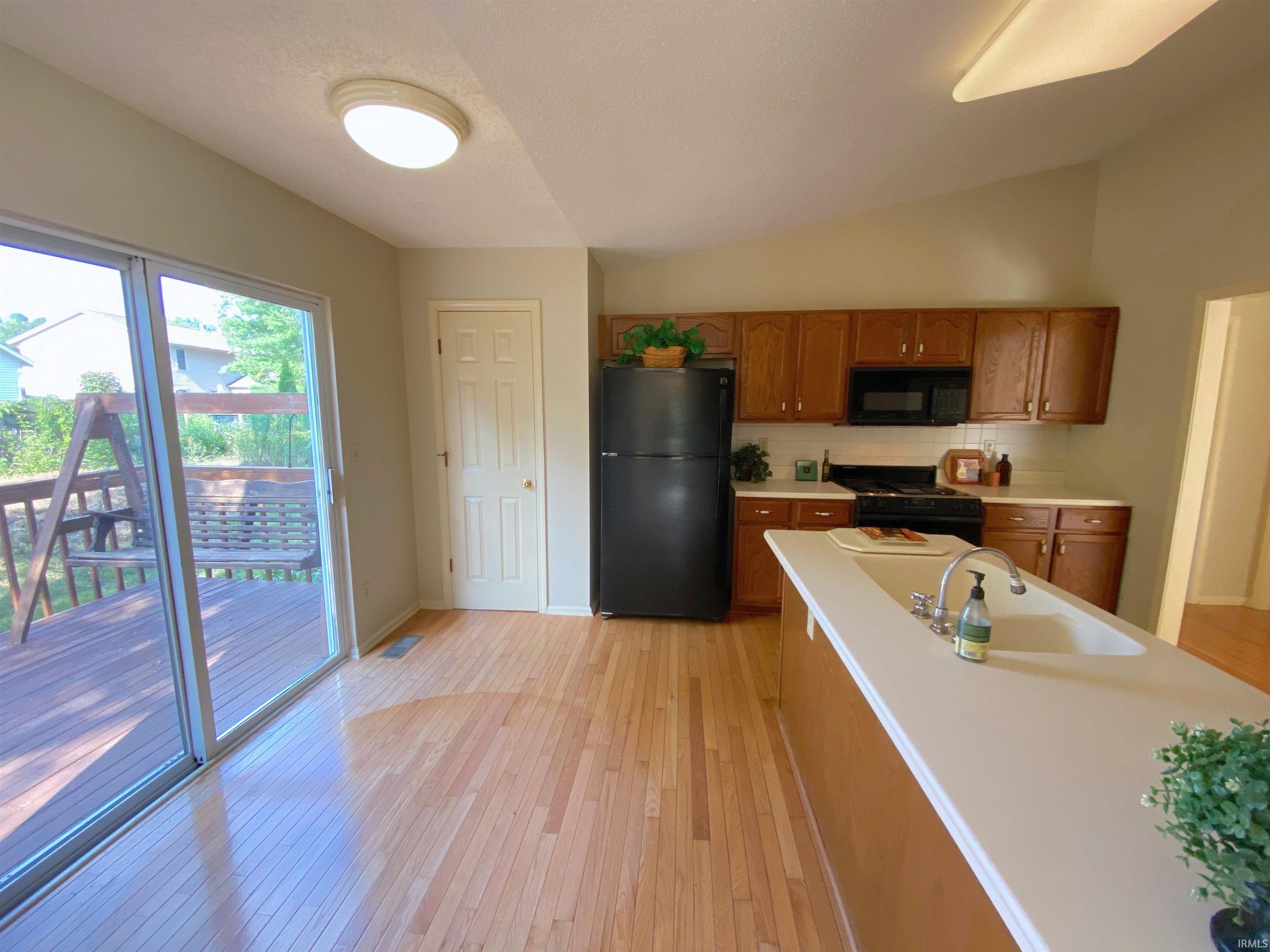 1200 S Hearthstone Court