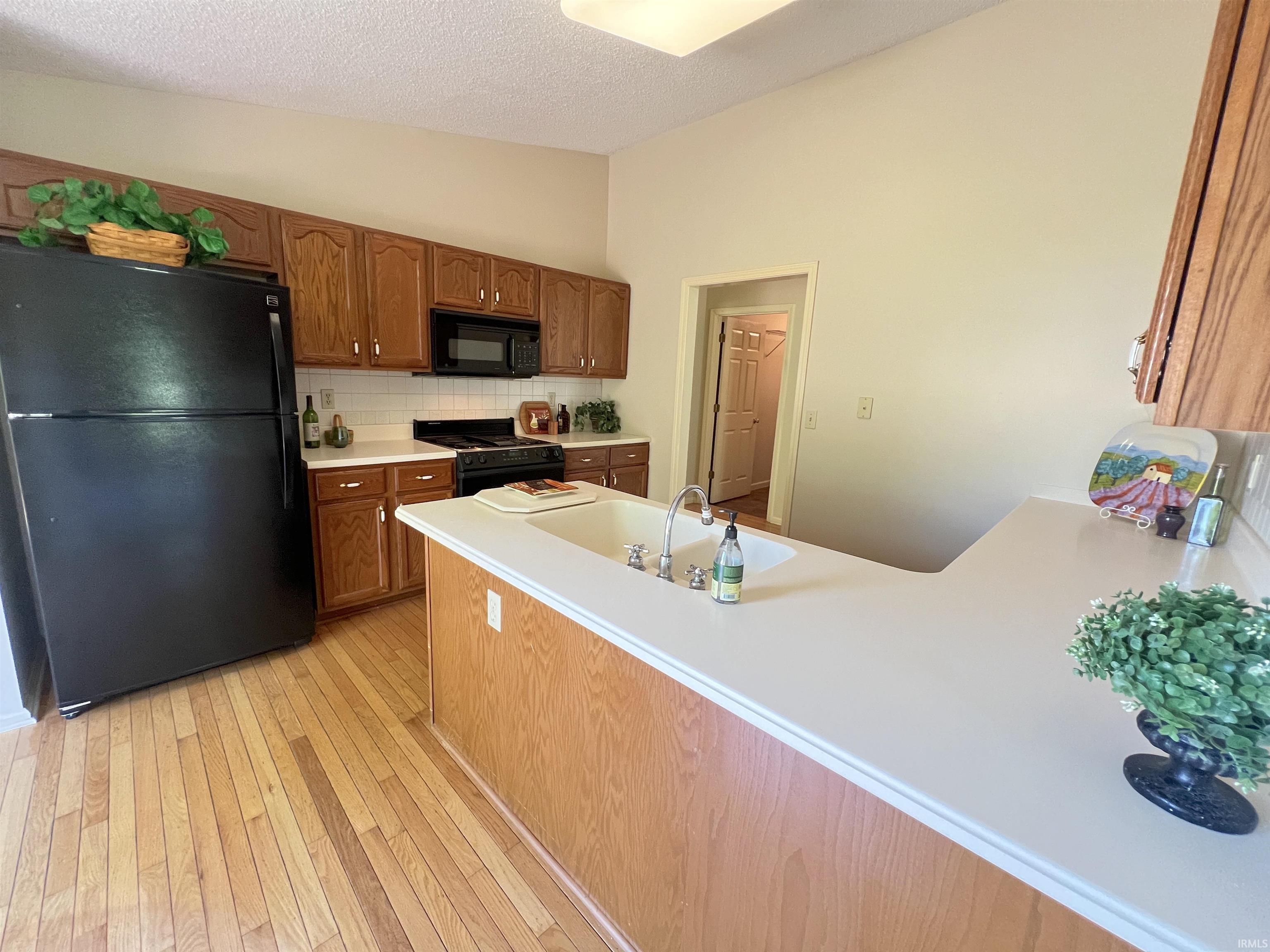 1200 S Hearthstone Court