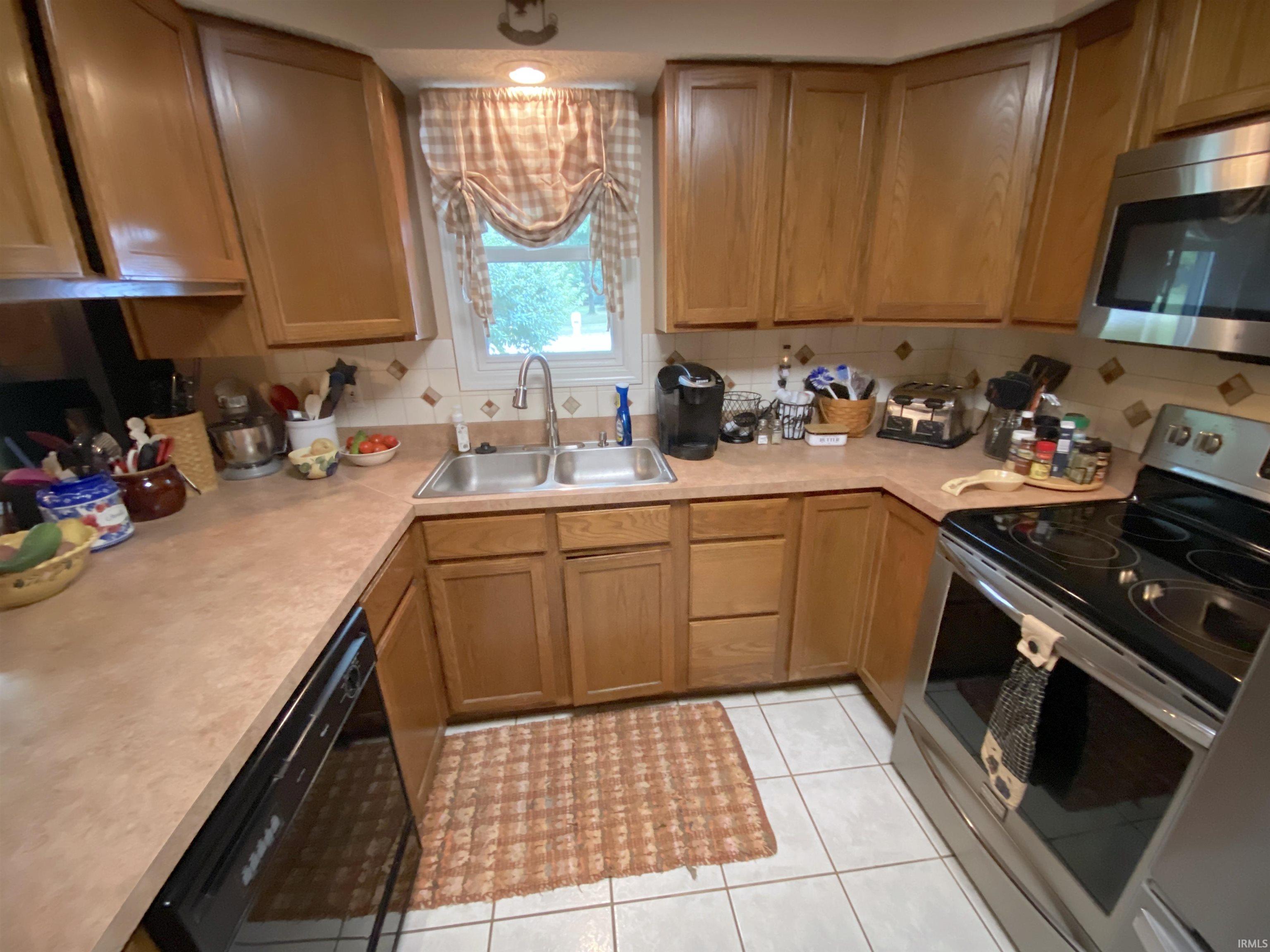 4119 S Hedgewood Drive