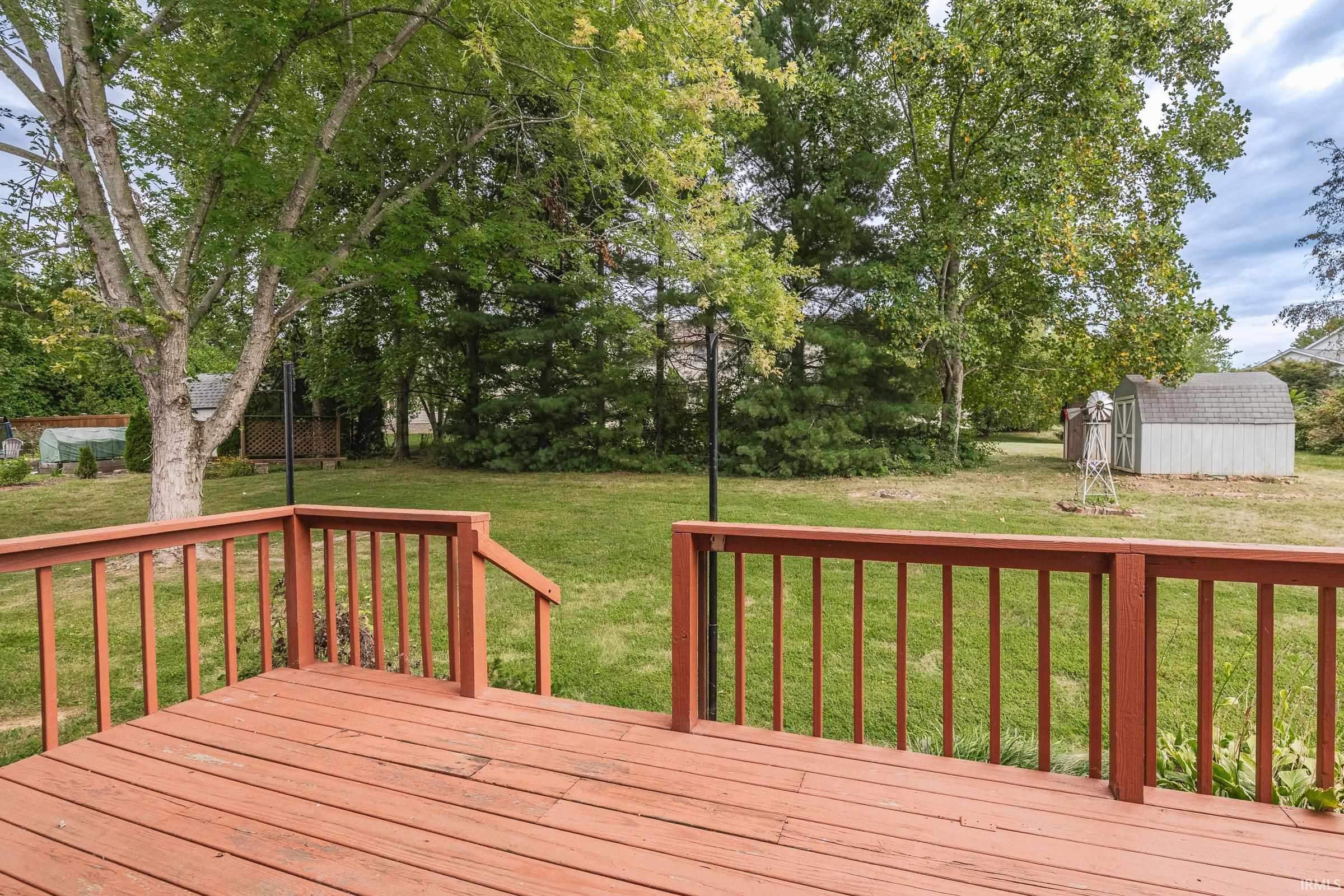 800 W Whitestone Street