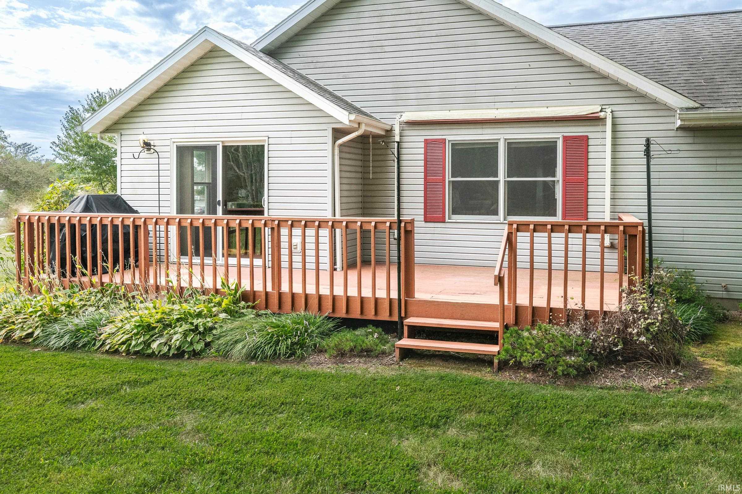 800 W Whitestone Street