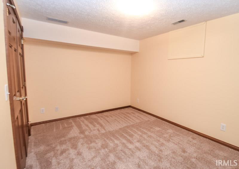 7810 N Wexford Court