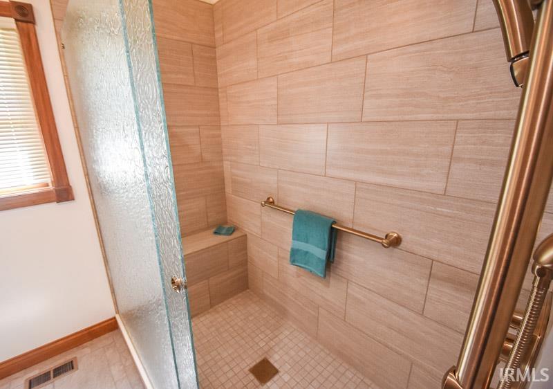 7810 N Wexford Court