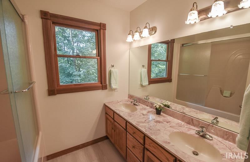 7810 N Wexford Court