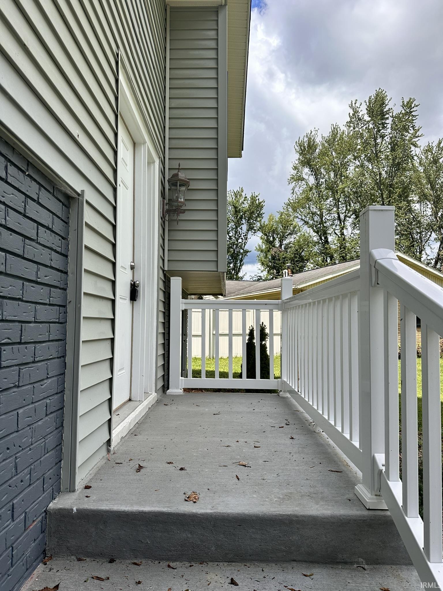 740 S Westwood Drive