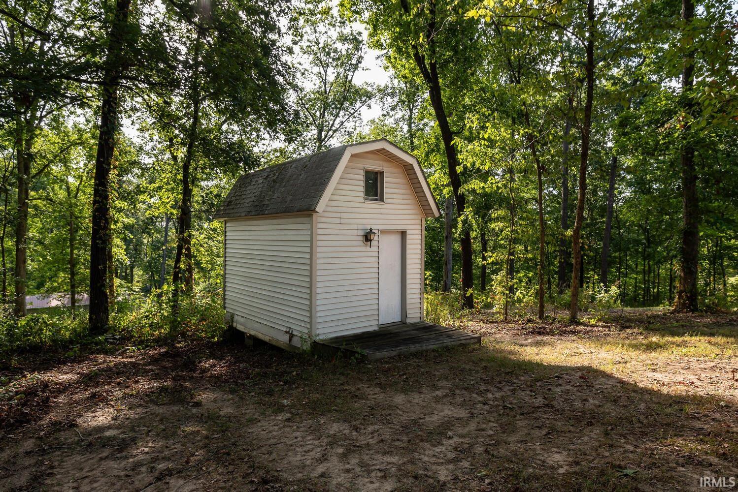 10084 E State Road 54