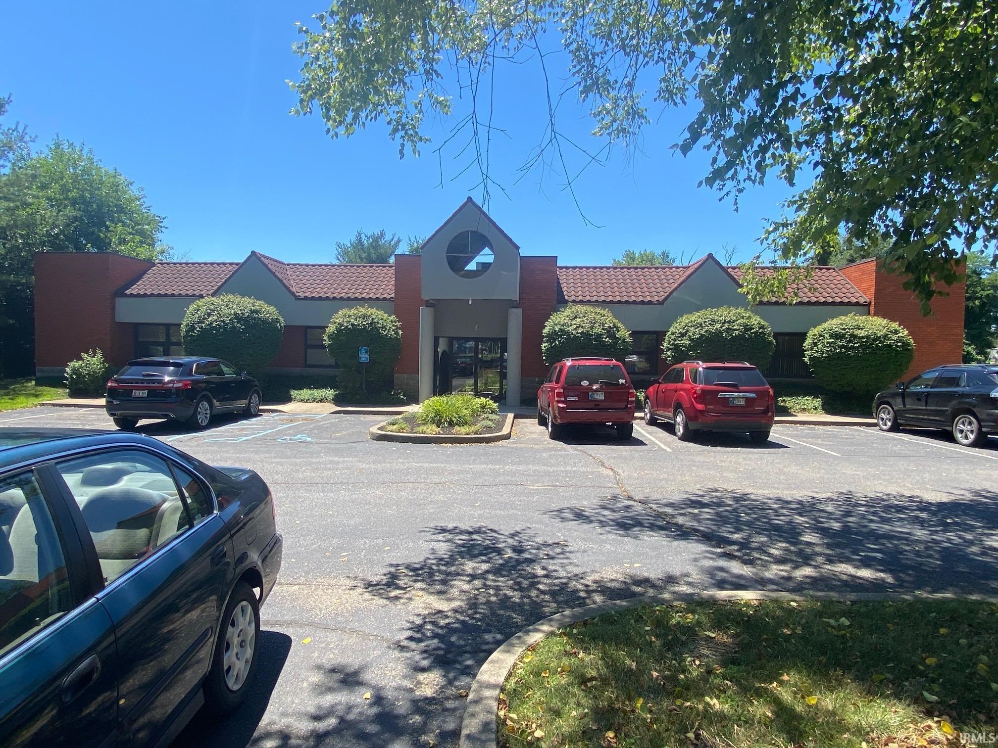 3100 E John Hinkle Place Unit: 102