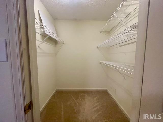 3389 S Oaklawn Circle