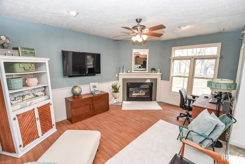 3301 S Rolling Oak Drive