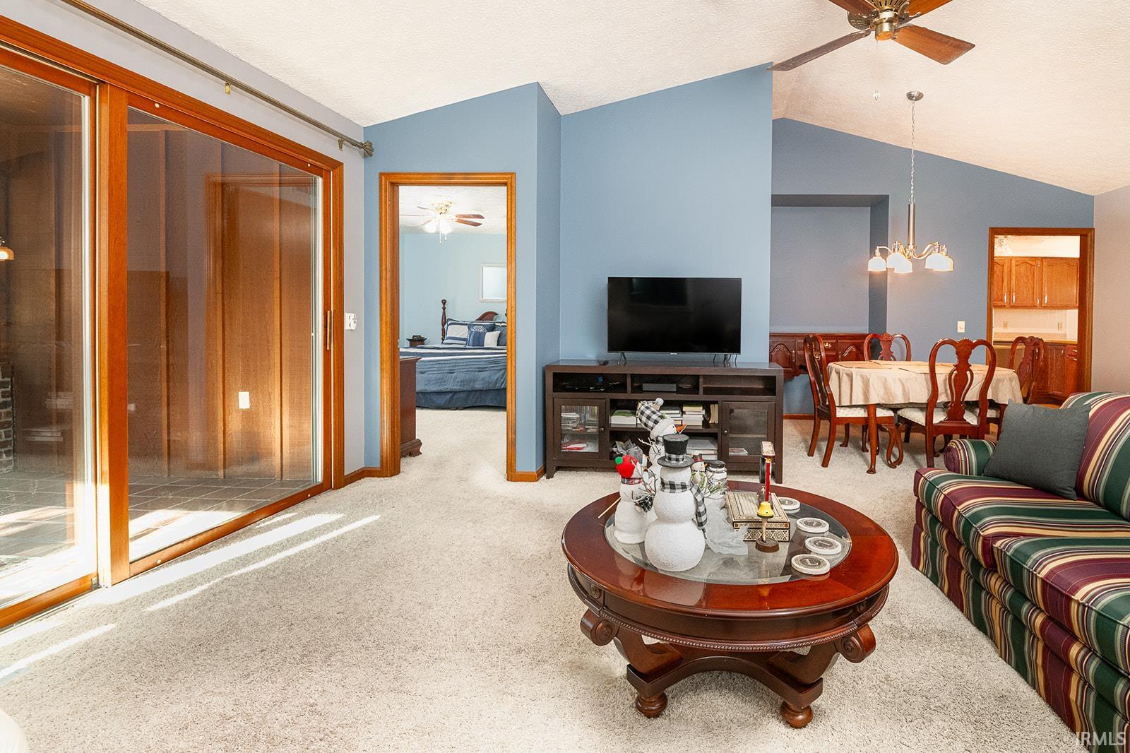 500-6 Greentree Drive