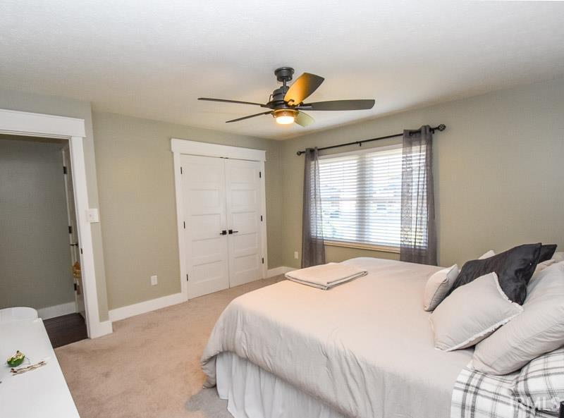 812 E Waterloo Court