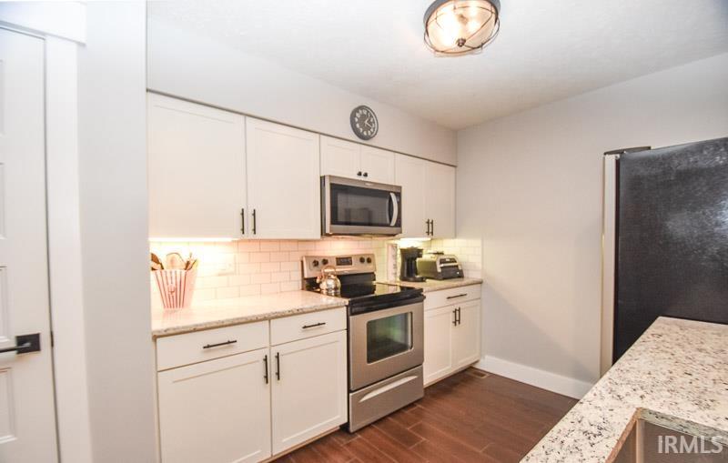 812 E Waterloo Court