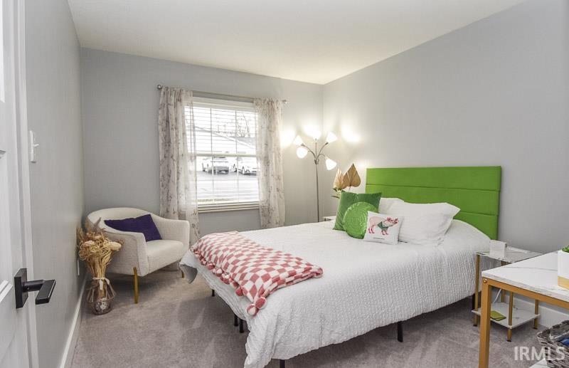 812 E Waterloo Court